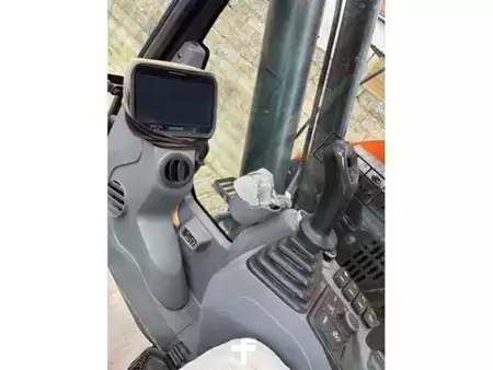 Escavatori cingolati 2022 Doosan DX235LCR-7 (8)