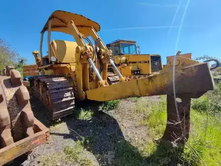 Planierraupe 1975 Caterpillar D8K + Porte Engins (18)