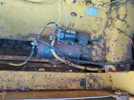 Planierraupe 1975 Caterpillar D8K + Porte Engins (33)