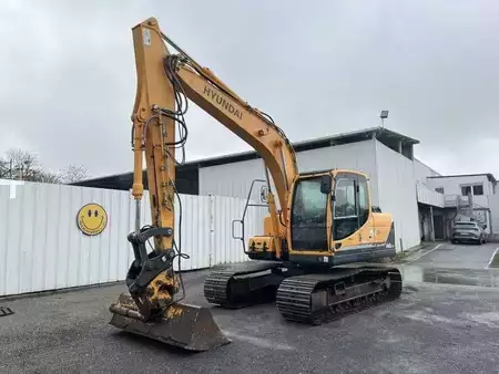 Pelles sur chenilles 2010 Hyundai ROBEX140LC-9 (2)