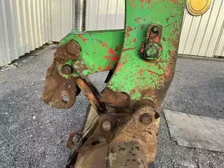 Escavatori cingolati 1985 Poclain 90 (21)