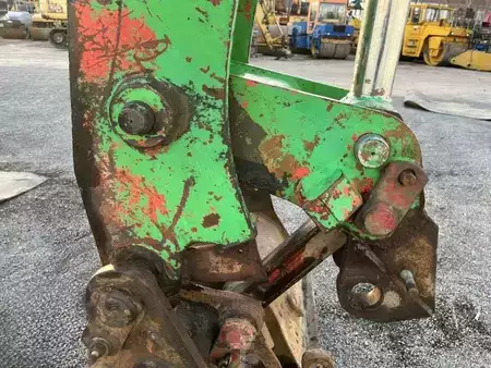 Escavatori cingolati 1985 Poclain 90 (23)