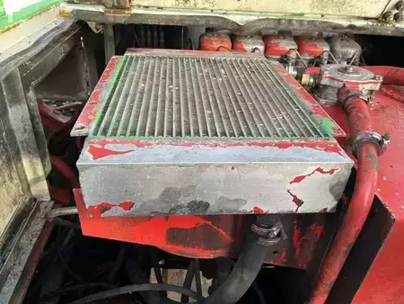 Escavatori cingolati 1985 Poclain 90 (35)