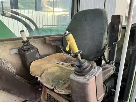 Escavatori cingolati 1985 Poclain 90 (39)