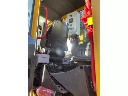 Ostatní 2013 Atlas 1404 ZW (10)