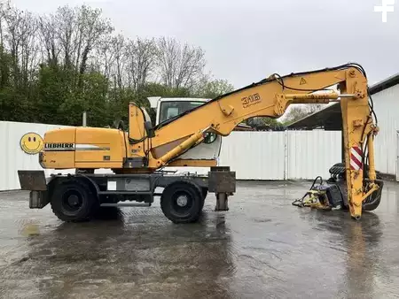 Konvolutt gravemaskin 2001 Liebherr A316 LITRONIC (10)