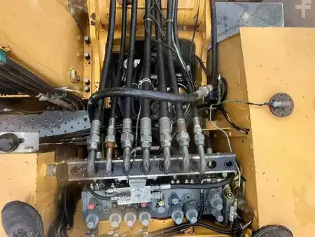 Konvolutt gravemaskin 2001 Liebherr A316 LITRONIC (49)