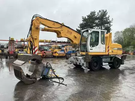 Konvolutt gravemaskin 2001 Liebherr A316 LITRONIC (6)