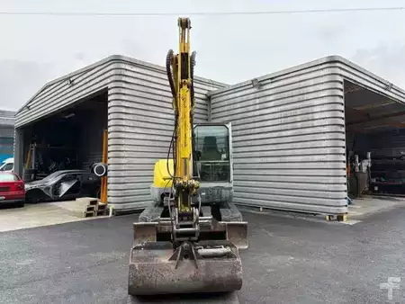 Bæltegraver 2009 IHI 80VX (28)