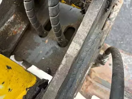 Bæltegraver 2009 IHI 80VX (35)