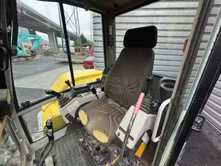 Bæltegraver 2009 IHI 80VX (49)