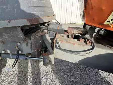 Minidumprar 2009 Ausa D150AHG (14)