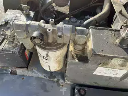 Minidumprar 2009 Ausa D150AHG (30)