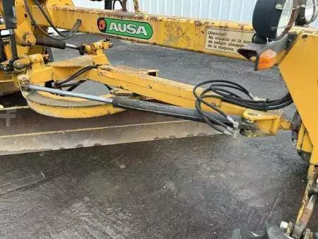 Väghyvlar 1992 Ausa OP NV2500 (16)