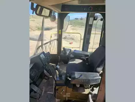 Altri 2008 Caterpillar 836H (11)