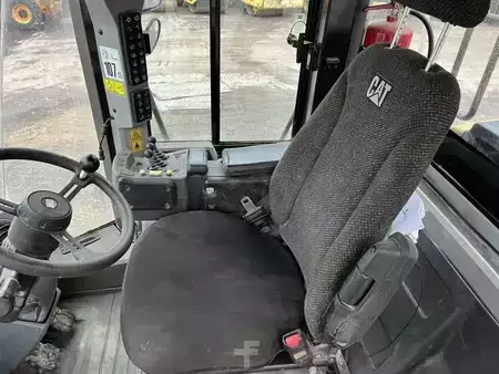 Pyöräkuormaajat 2012 Caterpillar 950K (43)