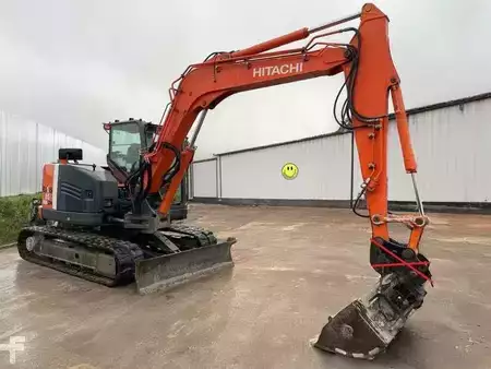Pelles sur chenilles 2012 Hitachi ZX85USBLCN (1)