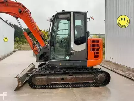Pelles sur chenilles 2012 Hitachi ZX85USBLCN (2)