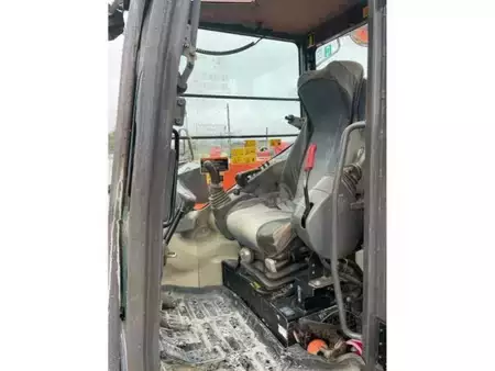 Pelles sur chenilles 2012 Hitachi ZX85USBLCN (4)