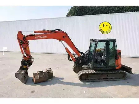 Pelles sur chenilles 2016 Hitachi ZX85USBLCN (4)