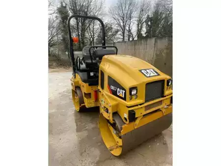 Tandemové válce 2019 Caterpillar CB2.7 - 1200mm (3)