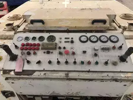 Kylmä leikkuri 1995 Bitelli SF202 (7)