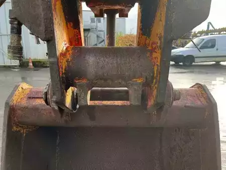 Mobilbagger 1982 Poclain P60 (13)