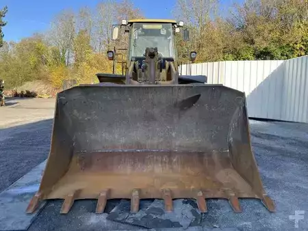 Carregadeira de rodas 2002 Caterpillar 966G (9)