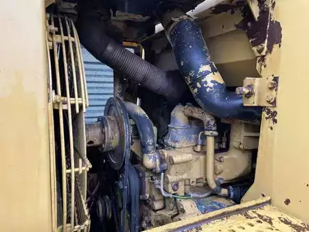 Chargeuse sur chenilles 1982 Caterpillar 953 (31)