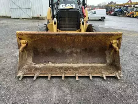 Altri 2011 Caterpillar 432E (17)