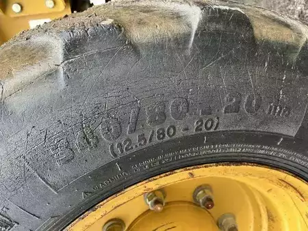 Altri 2011 Caterpillar 432E (25)