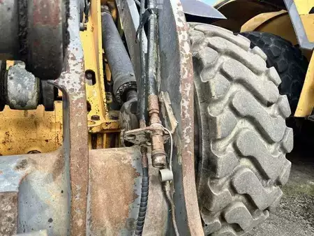 Pale Gommate 2020 Volvo L90H (16)