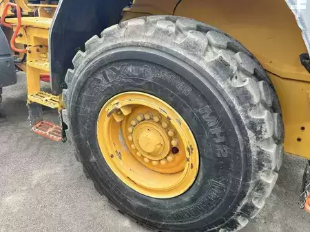 Pale Gommate 2020 Volvo L90H (21)