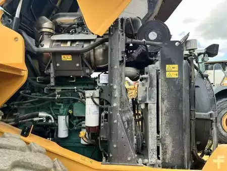 Wielladers 2020 Volvo L90H (27)