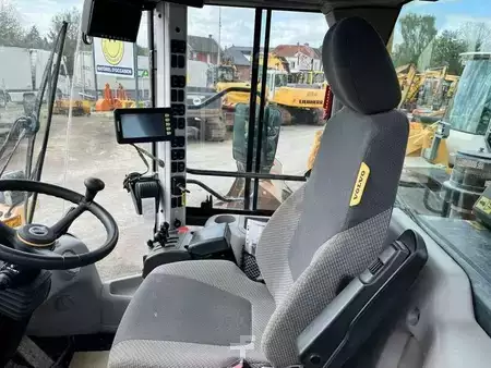 Wielladers 2020 Volvo L90H (47)