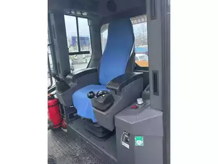 Cargadoras sobre orugas 2023 Liebherr LR636 (11)