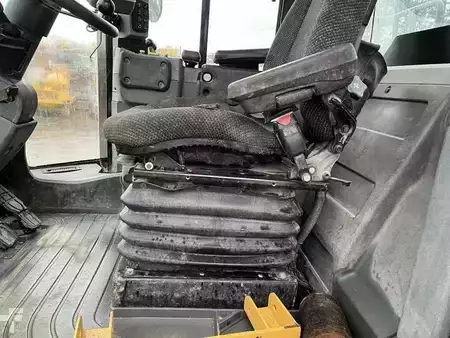 Pyöräkuormaajat 2012 Caterpillar 950K (45)