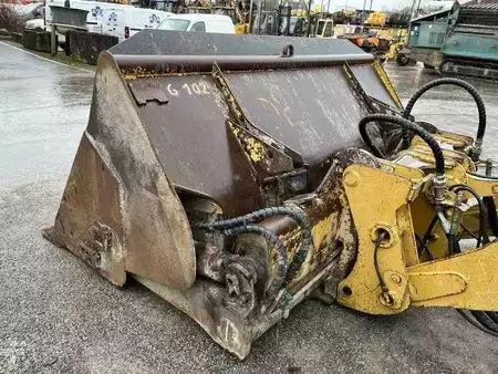 Pale Gommate 2015 Caterpillar 938M (11)