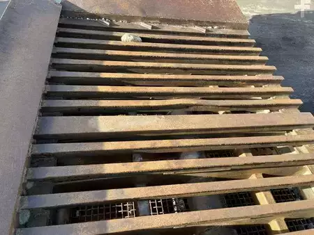 Altri 2009 POWERSCREEN POWERTRACK 800 (17)