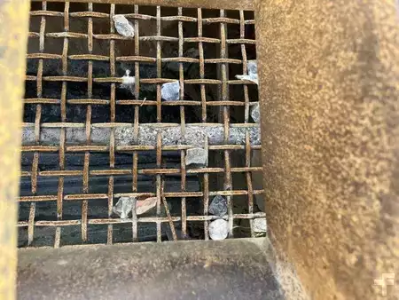 Altri 2009 POWERSCREEN POWERTRACK 800 (19)