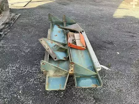 Altri 2009 POWERSCREEN POWERTRACK 800 (25)