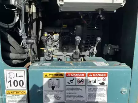 Altri 2009 POWERSCREEN POWERTRACK 800 (35)