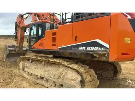 Bæltegraver 2022 Doosan DX800LC-7 (1)