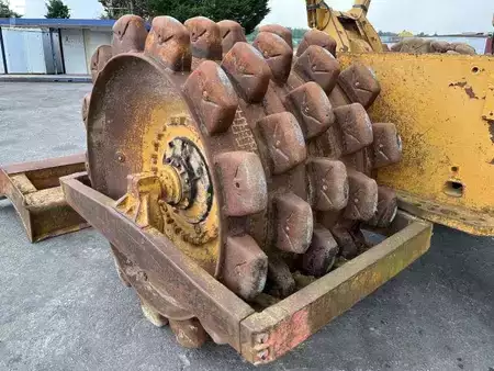 Sonstige 1978 Caterpillar 825 + porte engins (20)