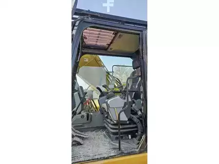 Beltegraver 2017 Caterpillar 323F (6)