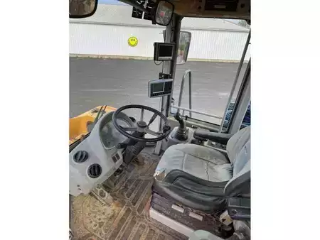 Kolové nakladače 2008 Hyundai 770-7A (5)