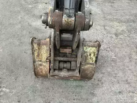 Mini pelle 2000 Volvo EB12 (12)