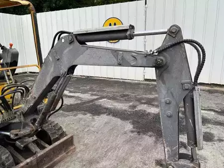 Mini pelle 2000 Volvo EB12 (17)