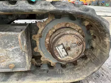 Mini pelle 2000 Volvo EB12 (23)