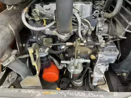 Mini pelle 2000 Volvo EB12 (31)